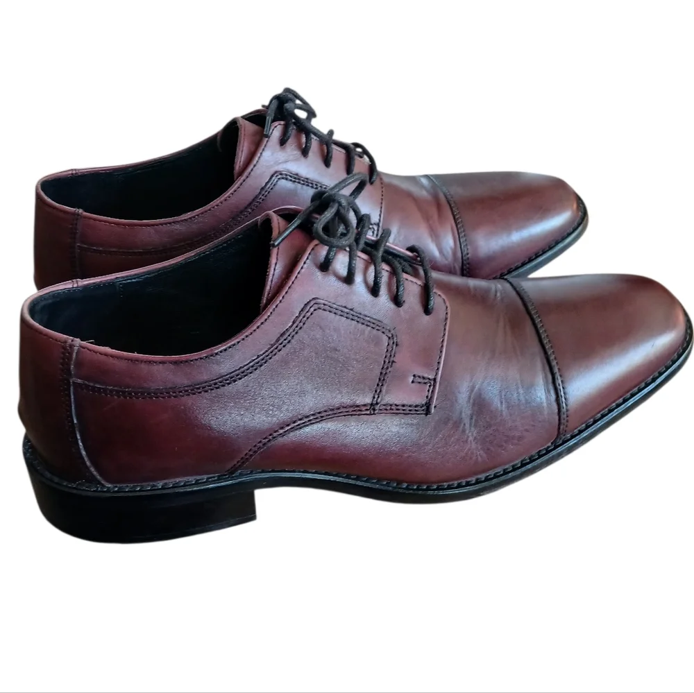 Johnston & Murphy Men's Size 9 Classic Brown Leather Lace-up Dress Shoes